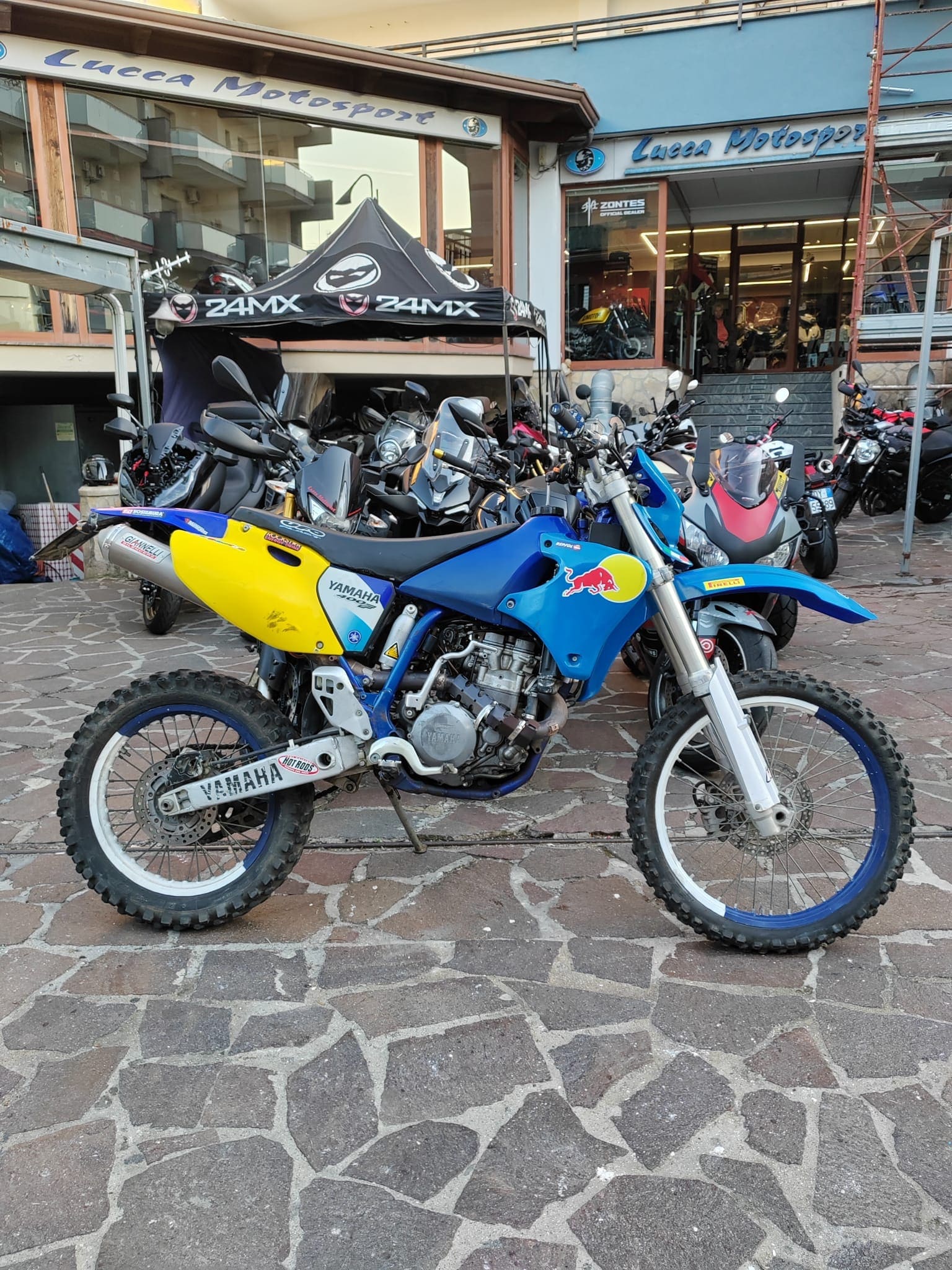 Yamaha WR 400 ASI